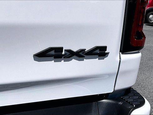 Certified 2025 RAM 1500 Tradesman AWD/4WD image 8