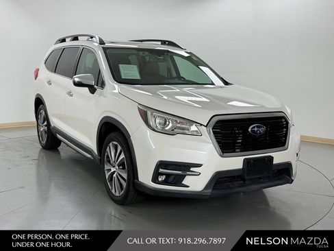 Used 2020 Subaru Ascent Touring AWD/4WD image 4
