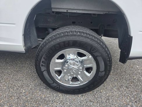 Used 2022 RAM 2500 Big Horn AWD/4WD image 24