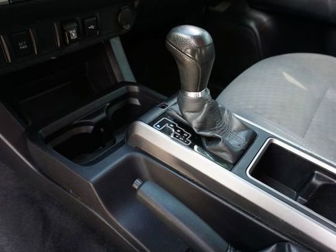 Used 2021 Toyota Tacoma SR5 RWD image 25