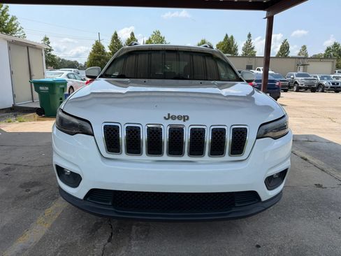 Used 2019 Jeep Cherokee Latitude w/ Popular Appearance Group FWD image 8