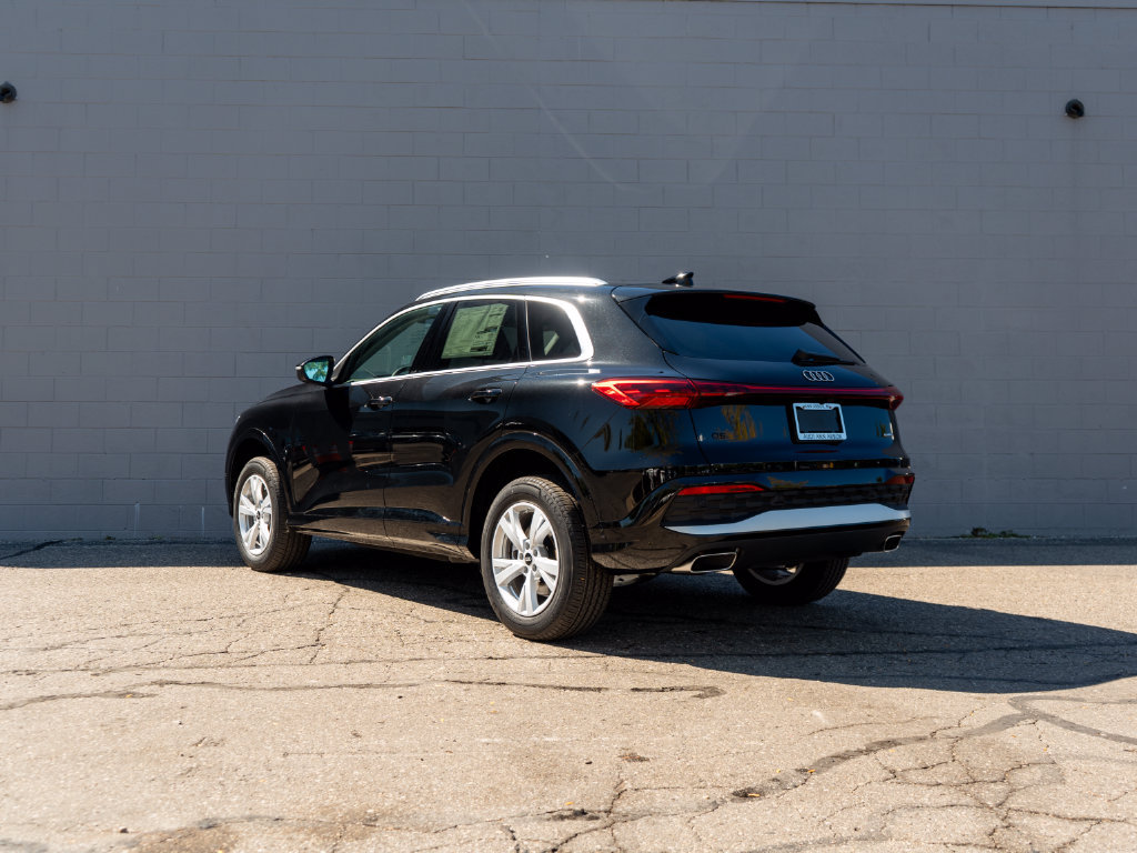 New 2026 Audi Q5 Premium AWD/4WD image 4