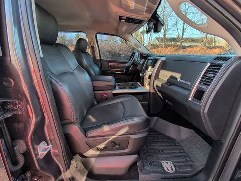 Certified 2017 RAM 1500 Laramie w/ Convenience Group image 15