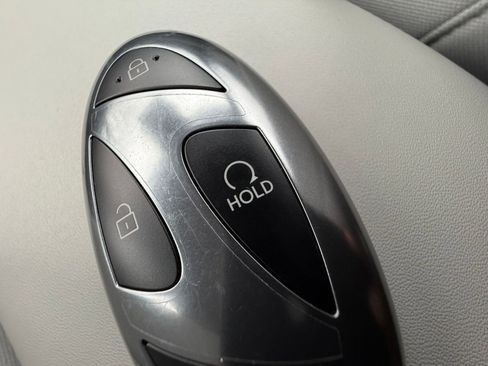 Used 2025 Hyundai Kona SEL image 25