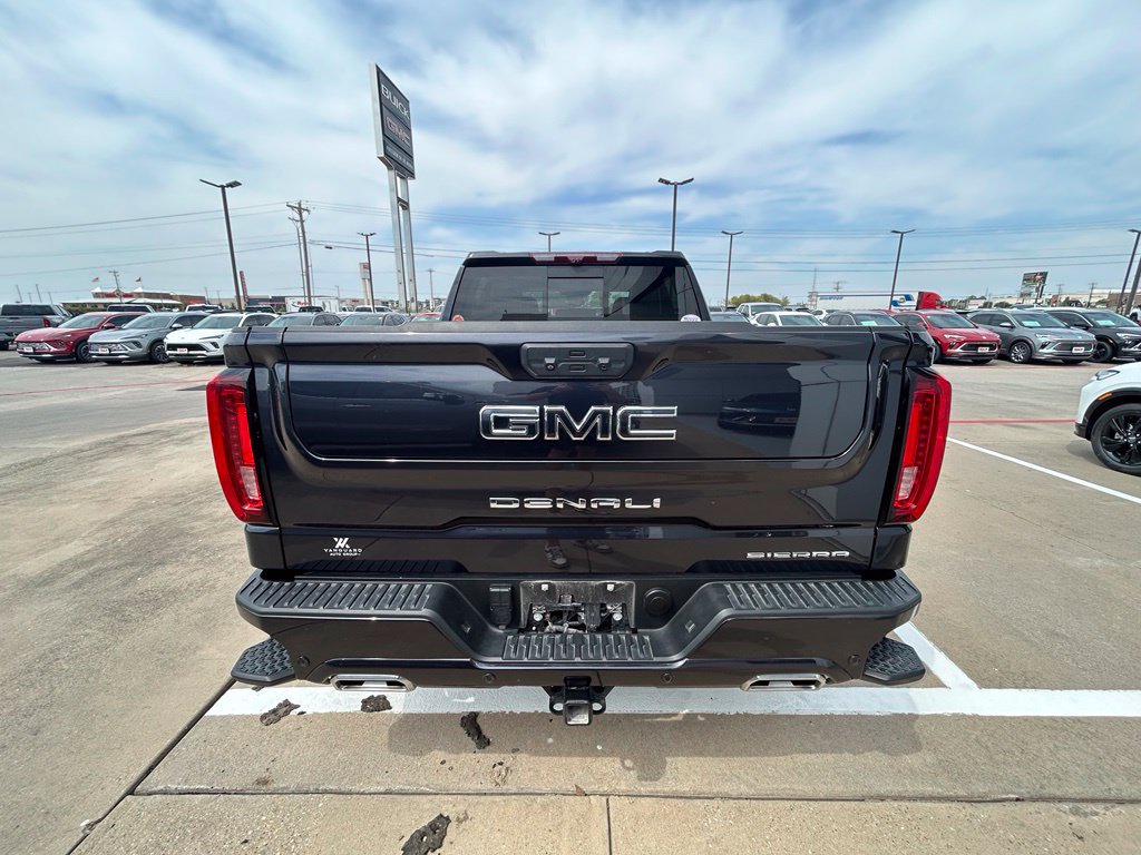 Used 2023 GMC Sierra 1500 Denali Ultimate AWD/4WD image 3