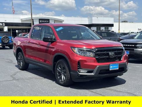Used 2025 Honda Ridgeline Sport image 1