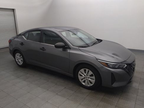 Used 2024 Nissan Sentra S image 11