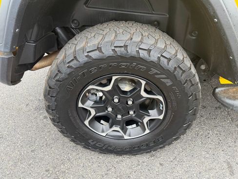 Certified 2021 Jeep Wrangler Unlimited Rubicon 4xe w/ Cold Weather Group image 14