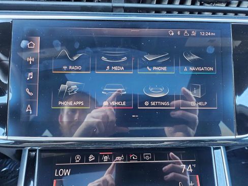 Used 2019 Audi Q8 Premium Plus w/ Premium Plus image 63