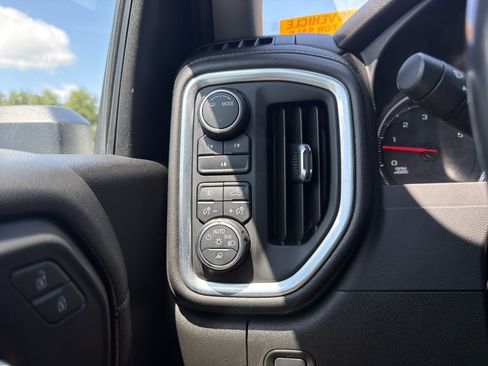 Certified 2021 Chevrolet Silverado 2500 LT w/ All Star Edition AWD/4WD image 31