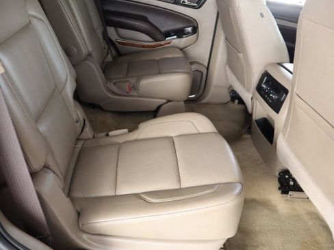 Used 2017 Chevrolet Tahoe Premier RWD image 37