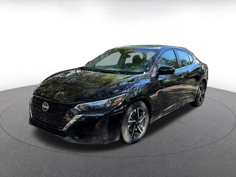 Used 2024 Nissan Sentra SV FWD image 3