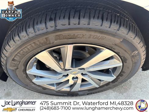 Used 2024 Chevrolet Equinox Premier FWD image 11