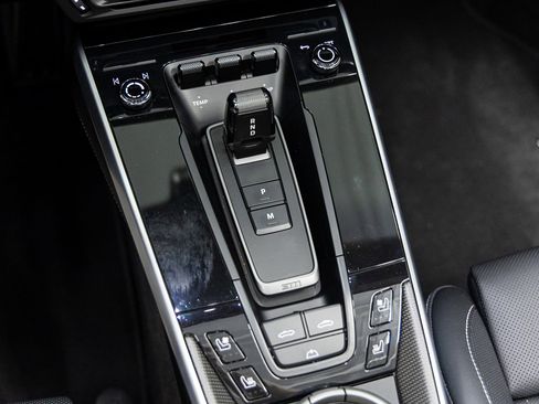 Used 2025 Porsche 911 Turbo S w/ 911 Turbo Sportdesign Package image 34