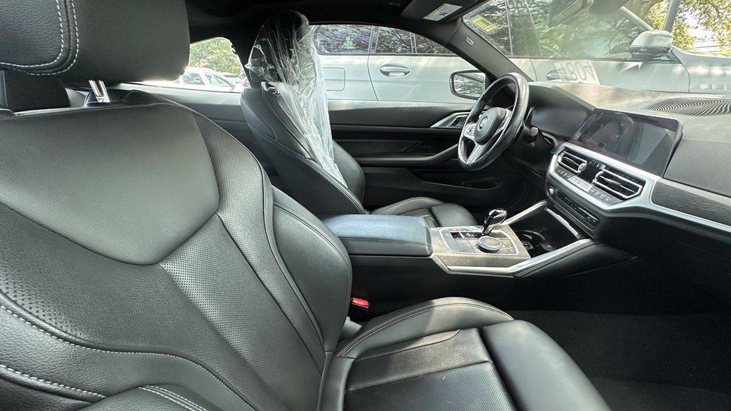 Used 2022 BMW 430i Coupe w/ M Sport Package RWD image 5