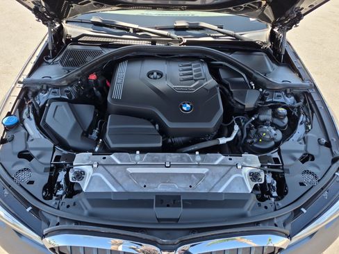 Used 2019 BMW 330i Sedan w/ Convenience Package RWD image 34