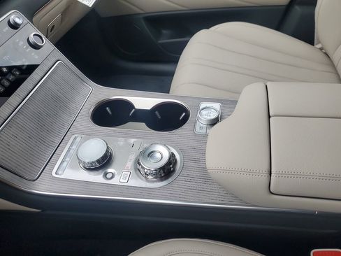 New 2026 Genesis GV80 2.5T Select image 10