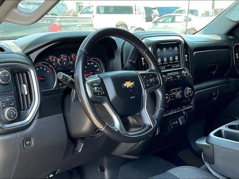 Used 2021 Chevrolet Silverado 1500 LT w/ Safety Package RWD image 8