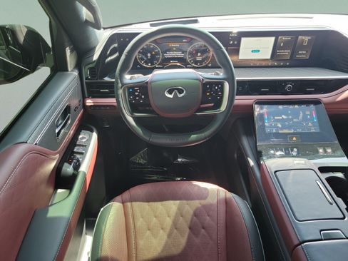 Certified 2026 INFINITI QX80 Autograph w/ Autograph Exterior Package AWD/4WD image 7