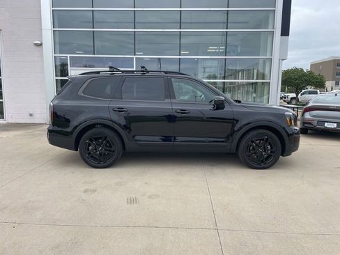 Used 2024 Kia Telluride EX X-Line AWD/4WD image 4