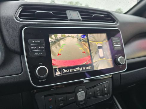 Used 2024 Nissan Leaf SV Plus FWD image 29