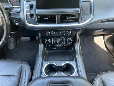 Used 2021 Chevrolet Tahoe High Country AWD/4WD image 15