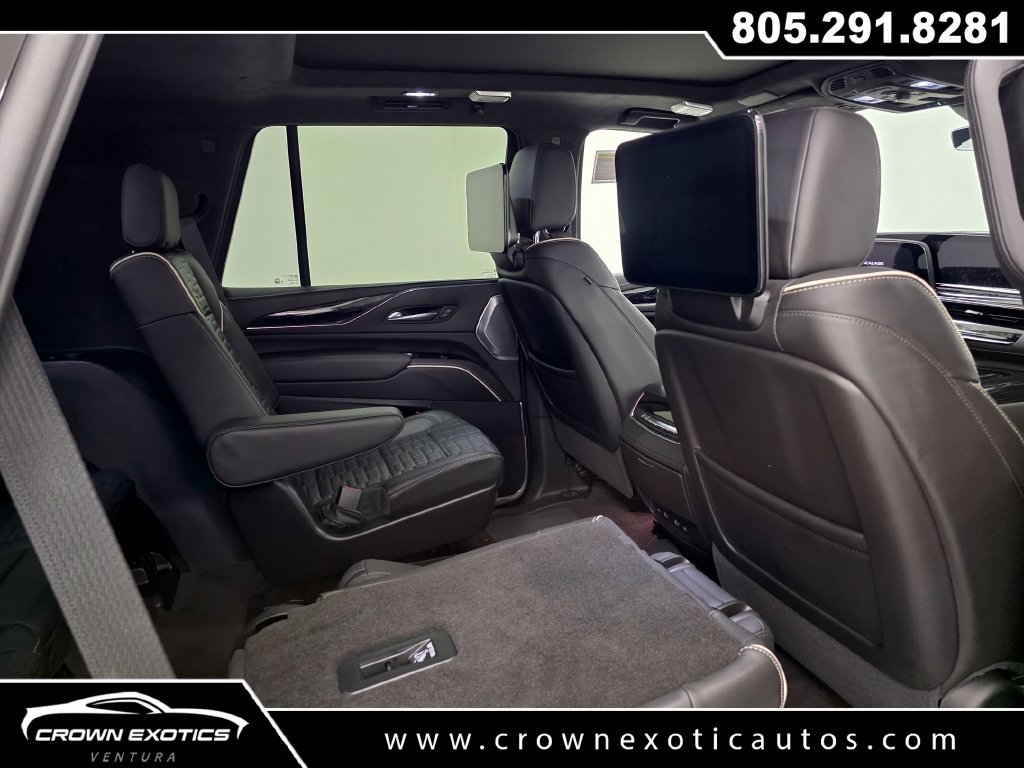 Used 2024 Cadillac Escalade V w/ LPO, ONYX Package AWD/4WD image 13
