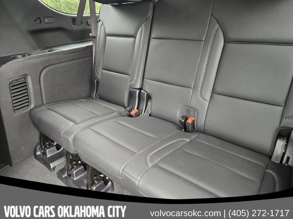 Used 2025 GMC Yukon XL Denali w/ Sun & Power Step Package AWD/4WD image 25