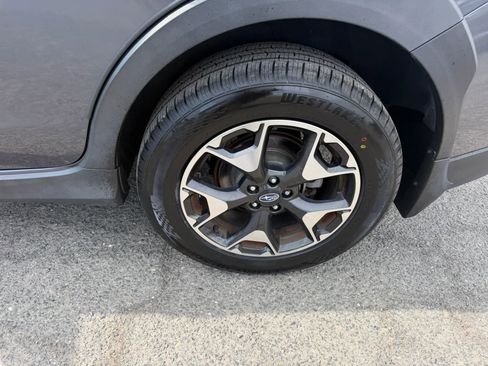 Used 2020 Subaru Crosstrek 2.0i Premium image 32