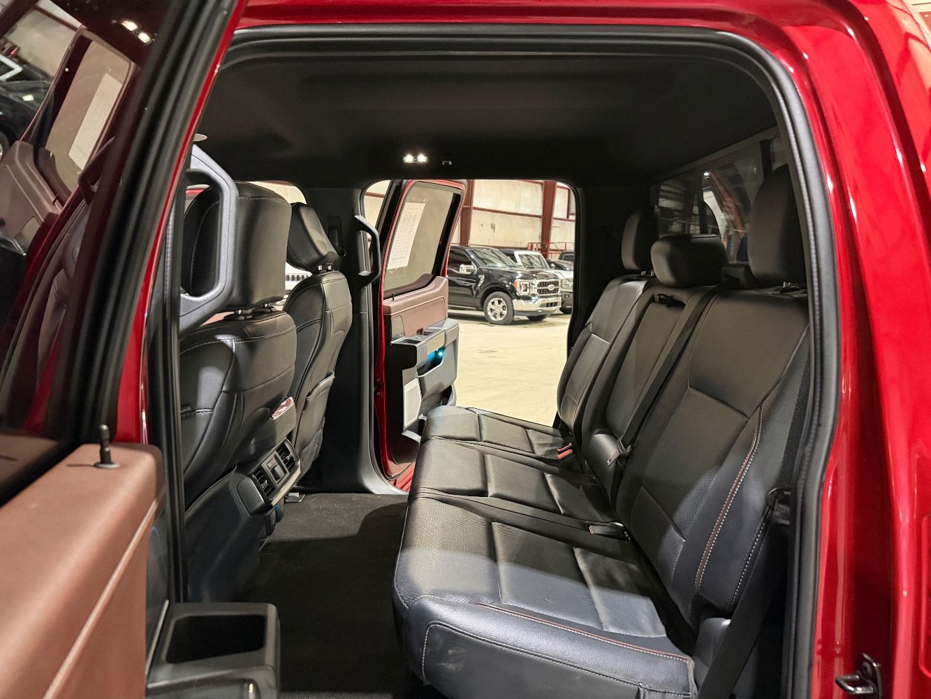 Used 2022 Ford F150 Lariat w/ Equipment Group 502A High AWD/4WD image 16