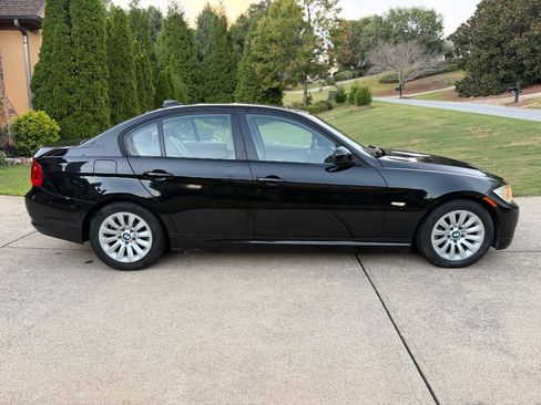 Used 2009 BMW 328i Sedan RWD image 5