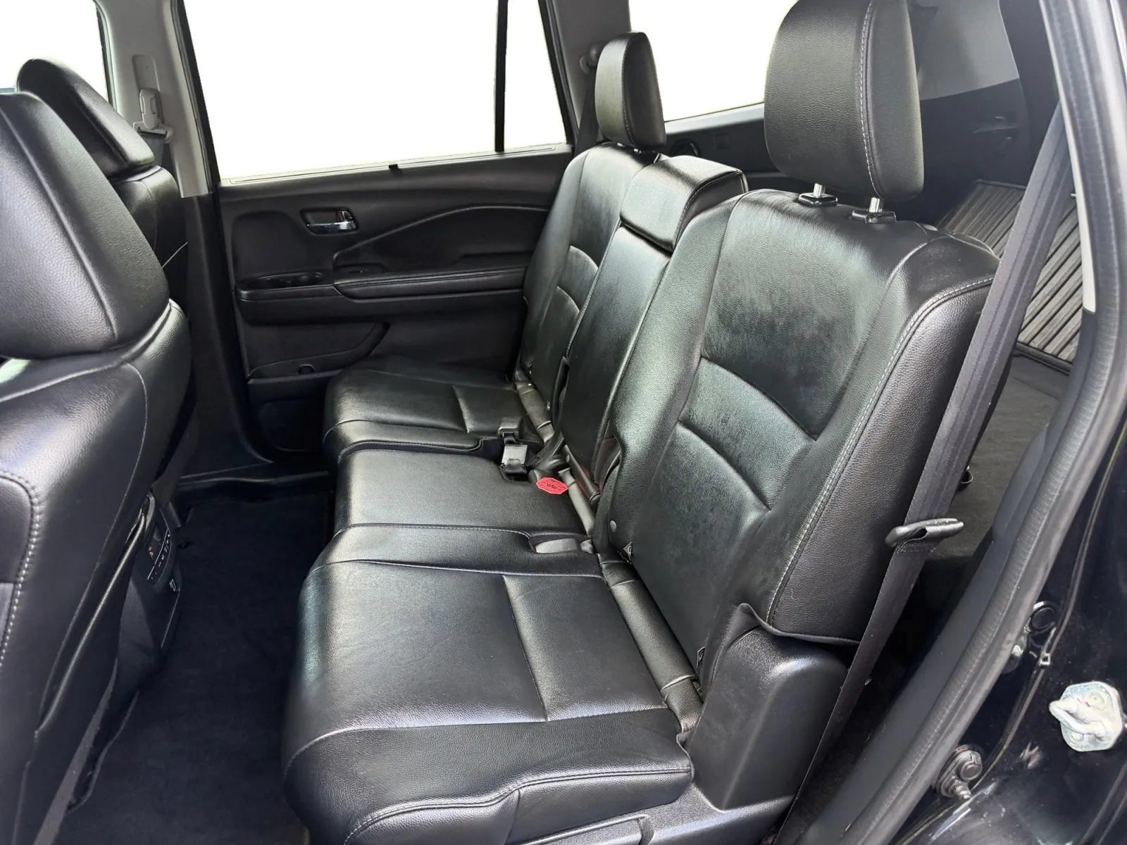 Used 2022 Honda Pilot Special Edition image 16