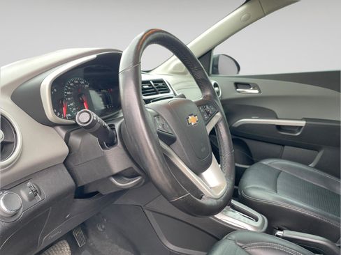 Used 2017 Chevrolet Sonic Premier w/ Driver Confidence Package image 24