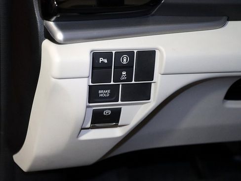 Certified 2025 Acura RDX w/ Technology Package image 25