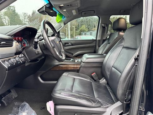 Used 2018 Chevrolet Tahoe LT w/ Luxury Package image 22