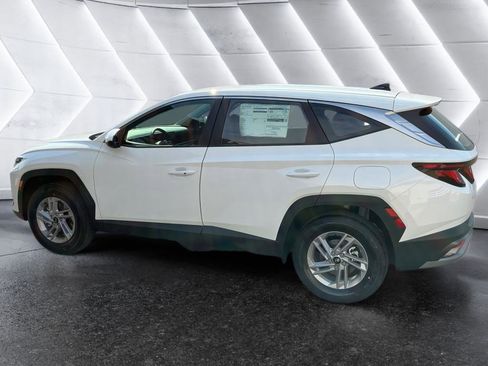 Certified 2026 Hyundai Tucson SE image 8