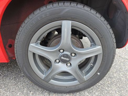 Used 2013 MAZDA MAZDA2 Sport image 18