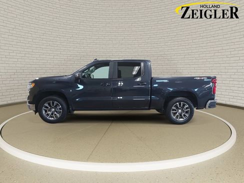 Used 2024 Chevrolet Silverado 1500 LT image 8