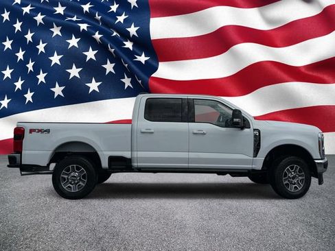 New 2026 Ford F250 Lariat w/ FX4 Off-Road Package AWD/4WD image 5