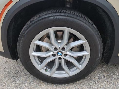 Used 2019 BMW X5 xDrive40i w/ Premium Package 2 AWD/4WD image 10