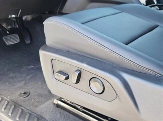 New 2026 Chevrolet Colorado LT RWD video 4