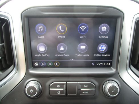 Used 2021 Chevrolet Silverado 1500 RST w/ Bed Protection Package AWD/4WD image 21