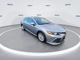 Used 2021 Toyota Camry LE image 3