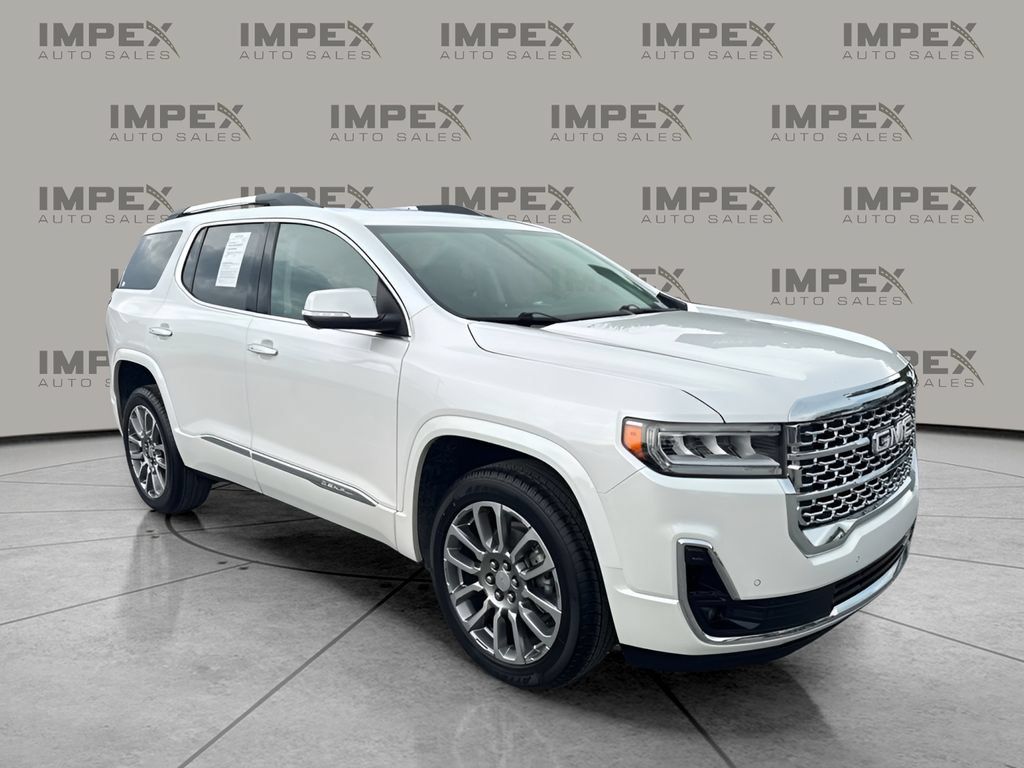 Used 2021 GMC Acadia Denali w/ Denali Technology Package FWD image 4