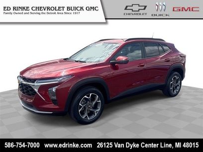 Used 2024 Chevrolet Trax LT w/ Driver Confidence Package