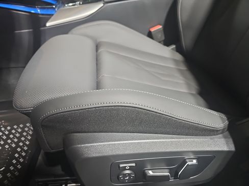 New 2026 BMW X3 xDrive30 w/ Premium Package image 30