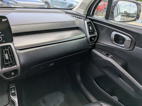Used 2021 Kia Sorento S w/ Panoramic Sunroof Package FWD image 18