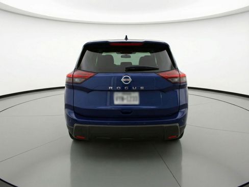 Used 2025 Nissan Rogue SV FWD image 7
