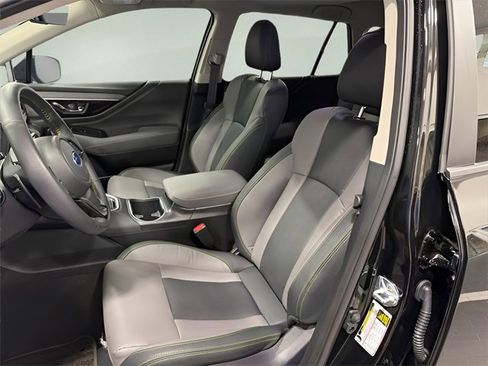 Used 2025 Subaru Outback Onyx Edition XT w/ Tech Package 2 image 12