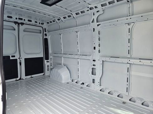 New 2026 RAM ProMaster 2500 w/ Convenience Group image 28